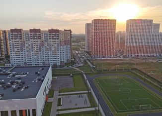 Продажа 3-ком. квартиры, 77 м2, рабочий посёлок Боброво, Лесная улица, 18к1