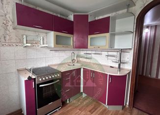 Продается 2-ком. квартира, 51 м2, Барнаул, улица Георгия Исакова, 170, Ленинский район