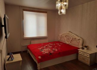 2-комнатная квартира на продажу, 60 м2, Никольское, Октябрьская улица, 18