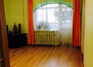 Продам 2-ком. квартиру, 48 м2, Кудымкар, улица Карла Маркса, 35