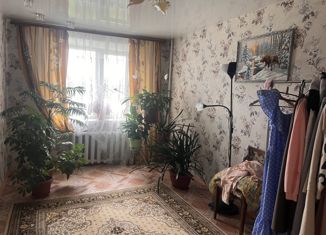 Продается 3-ком. квартира, 63 м2, Челябинская область, улица имени Н.П. Полетаева, 25