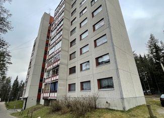 Трехкомнатная квартира на продажу, 66.4 м2, Костомукша, Карельская улица, 1