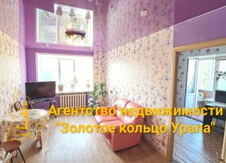 Продажа 2-ком. квартиры, 41 м2, Невьянск, улица Малышева, 12