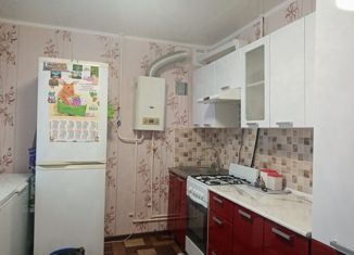 Продажа 2-комнатной квартиры, 50 м2, поселок Новоорск, улица Ленина, 4Б