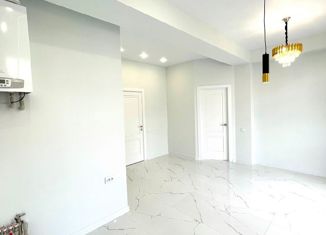 Продам 2-ком. квартиру, 42 м2, Сочи, улица Гагарина, 55В, микрорайон Заречный