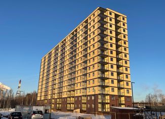 Продам трехкомнатную квартиру, 65 м2, Конаково, улица Набережная Волги