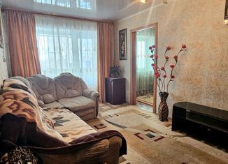 Продается двухкомнатная квартира, 41 м2, Челябинская область, улица имени С.И. Денисова, 32