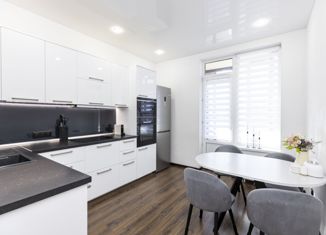 Продажа 2-комнатной квартиры, 56 м2, Санкт-Петербург, проспект Ветеранов, 171к5, ЖК Солнечный Город