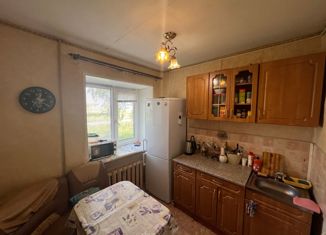 Двухкомнатная квартира на продажу, 42 м2, рабочий посёлок Обозерский, улица Советской Армии, 36