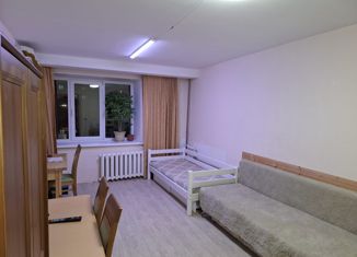 Продается комната, 90 м2, Чебоксары, улица Мате Залка, 16к1, жилой район Юго-Западный