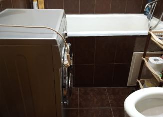 Продам квартиру студию, 32.4 м2, Краснотурьинск, Базстроевская улица, 18