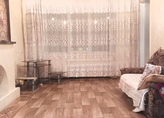 Продам двухкомнатную квартиру, 48.8 м2, поселок городского типа Джалиль, улица 30 лет Победы, 19