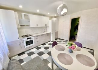 Двухкомнатная квартира на продажу, 57.5 м2, Ярославль, улица Пирогова, 45к3, жилой район Липовая Гора