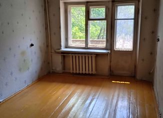 Продажа трехкомнатной квартиры, 52 м2, Красноярск, Октябрьский район, улица Академика Киренского, 60