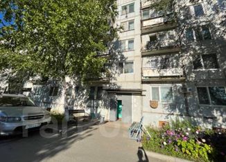 2-ком. квартира на продажу, 46.2 м2, село Хороль, улица Космонавтов, 13