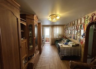 Продаю 3-комнатную квартиру, 43 м2, Александров, улица Гагарина, 1к1