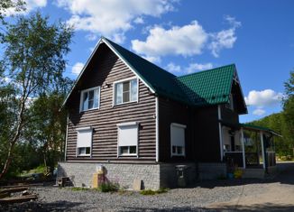 Продается дом, 200 м2, поселок Зверосовхоз