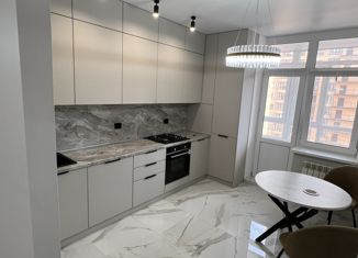 Продаю двухкомнатную квартиру, 55 м2, Ставрополь, улица Матрены Наздрачевой, 7/1, микрорайон № 36