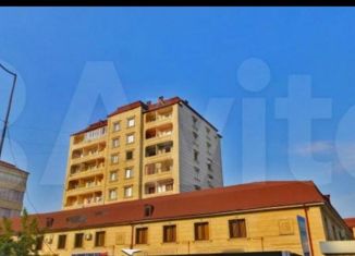 Продаю 2-ком. квартиру, 52.7 м2, Грозный, проспект Ахмат-Хаджи Абдулхамидовича Кадырова, 39