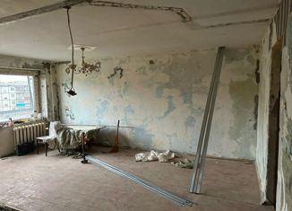 Продаю 2-комнатную квартиру, 47.1 м2, Кыштым, улица Карла Либкнехта, 115