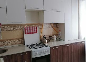 Продается 3-ком. квартира, 49.5 м2, Кукмор, улица Нур Баяна, 39А