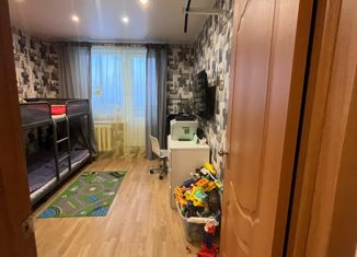 Продается 2-комнатная квартира, 49 м2, поселок городского типа Панковка, Заводская улица, 91