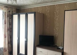 Продаю комнату, 100 м2, Находка, улица Постышева, 27