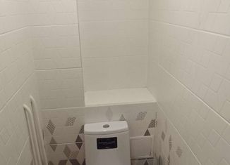 Продам двухкомнатную квартиру, 45 м2, Глазов, Колхозная улица, 10