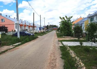 Таунхаус на продажу, 70 м2, деревня Чернышевка, улица Яхина, 5