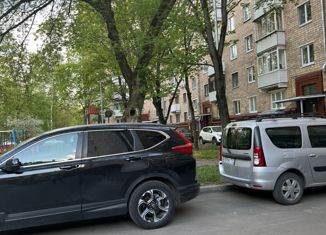 Продам трехкомнатную квартиру, 77 м2, Москва, улица Гамалеи, 9, метро Щукинская