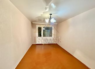 Продаю двухкомнатную квартиру, 44 м2, Борисоглебск, Юго-Восточный микрорайон, 11