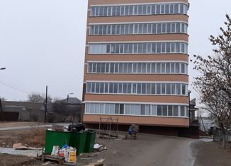 Трехкомнатная квартира на продажу, 97.4 м2, Будённовск, 3-й микрорайон, 19А