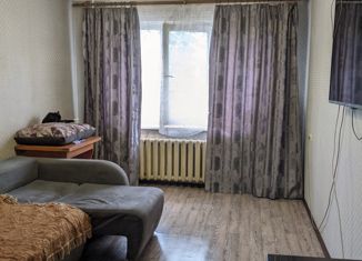 Продается 2-комнатная квартира, 44.1 м2, Черногорск, проспект Космонавтов, 10А