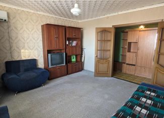 2-ком. квартира на продажу, 49 м2, Красный Кут, улица Куховаренко, 100