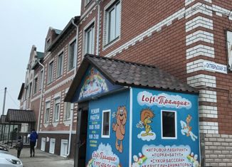 Продаю 3-комнатную квартиру, 91.8 м2, Урюпинск, Октябрьская улица, 20