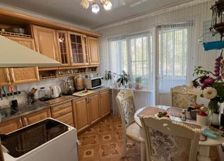 3-комнатная квартира на продажу, 65.4 м2, Краснокаменск, 4-й микрорайон, 435