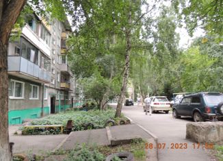 Продаю 3-ком. квартиру, 44.1 м2, Барнаул, Павловский тракт, 104