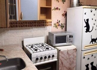 Продаю двухкомнатную квартиру, 40 м2, Мегион, улица 50 лет Октября, 6