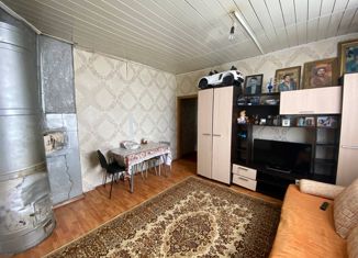 Двухкомнатная квартира на продажу, 32 м2, Гатчина, улица Бородина, 48