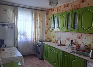 Четырехкомнатная квартира на продажу, 84.6 м2, Новоалтайск, 7-й микрорайон, 22