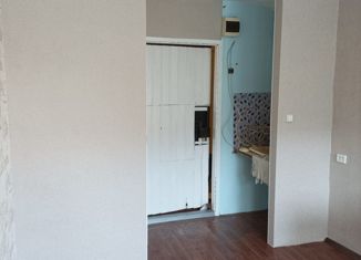 Продам 5-комнатную квартиру, 14 м2, Новокузнецк, улица Тореза, 41