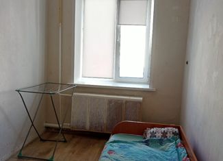 Двухкомнатная квартира на продажу, 45 м2, Соликамск, Большевистская улица, 27