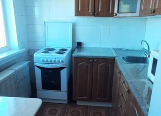 Продаю трехкомнатную квартиру, 58 м2, Новосибирск, улица Солидарности, 88, улица Солидарности
