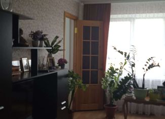 Трехкомнатная квартира на продажу, 66.9 м2, Минеральные Воды, улица Новоселов, 4