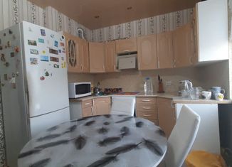 Двухкомнатная квартира на продажу, 52.2 м2, Партизанск, улица Селедцова, 5