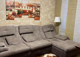 Продажа 4-комнатной квартиры, 74.3 м2, Новосибирск, Чемская улица, 36А, Чемская улица