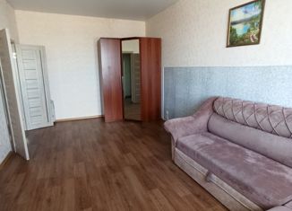 Продается 1-комнатная квартира, 38 м2, Оренбург, улица Мира, 3/1