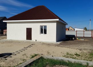 Продается дом, 80 м2, поселок Новотарманский, Яблоневая улица