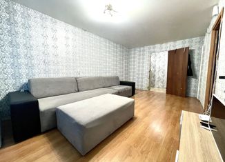 Продается трехкомнатная квартира, 59.5 м2, Екатеринбург, Палисадная улица, 8А