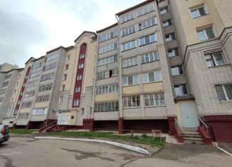 Продается 2-комнатная квартира, 50.3 м2, Киров, улица Кольцова, 13А, Октябрьский район